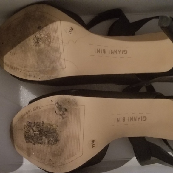 Pumps - Picture 4 of 4